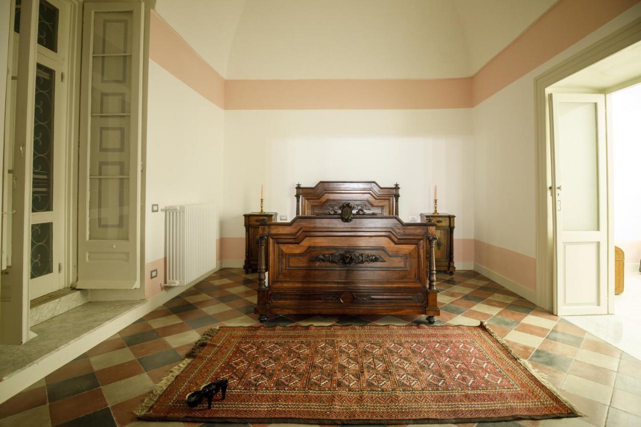 Bed and Breakfast Palazzo Introna Мола-ді-Барі Екстер'єр фото