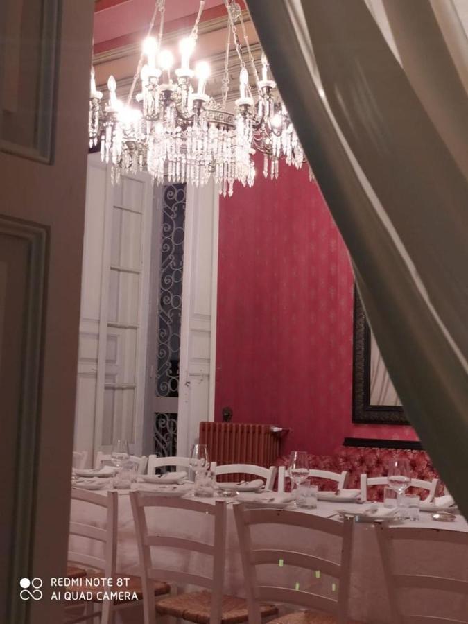 Bed and Breakfast Palazzo Introna Мола-ді-Барі Екстер'єр фото