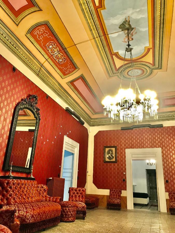 Bed and Breakfast Palazzo Introna Мола-ді-Барі Екстер'єр фото